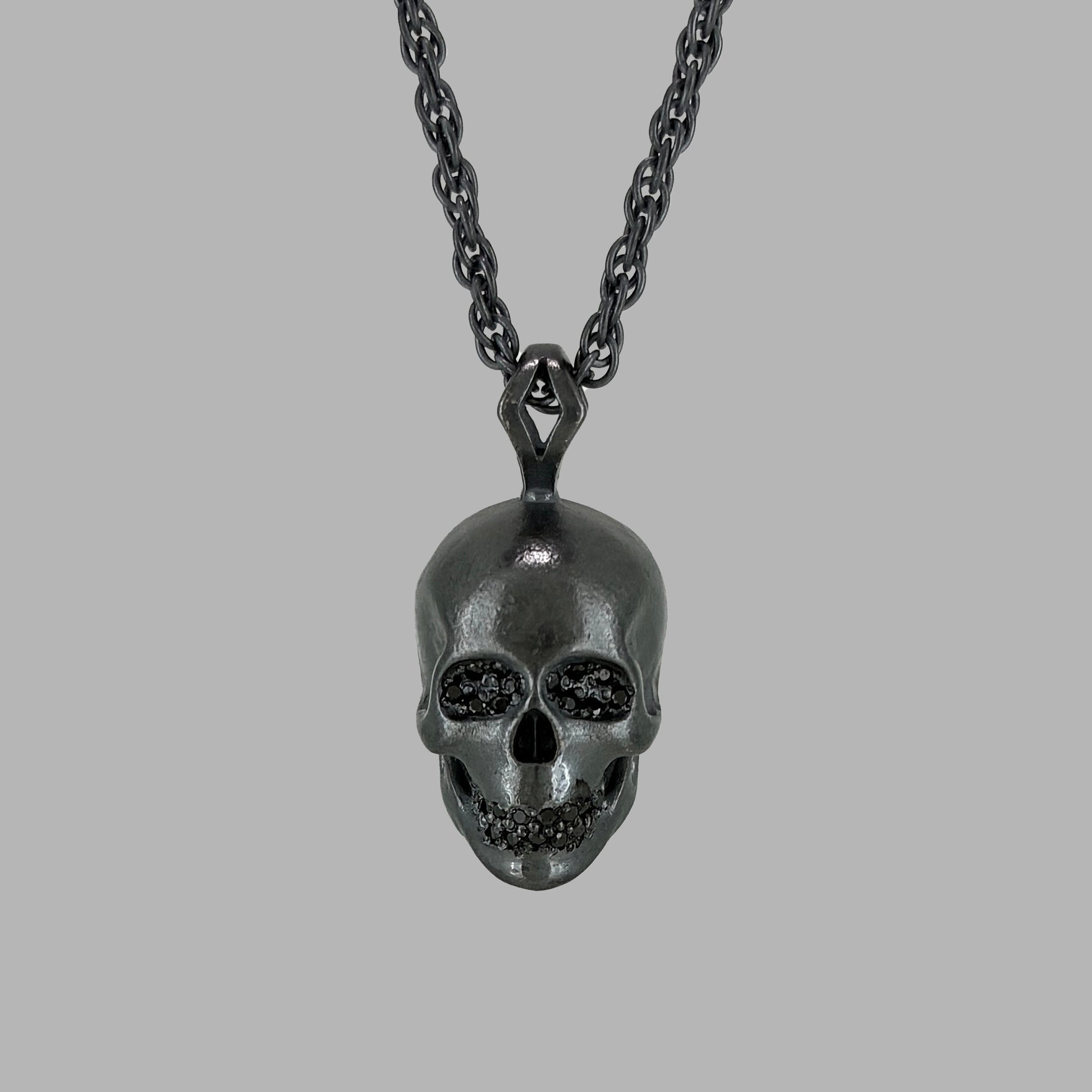 BLVCK SKULL NECKLACE
