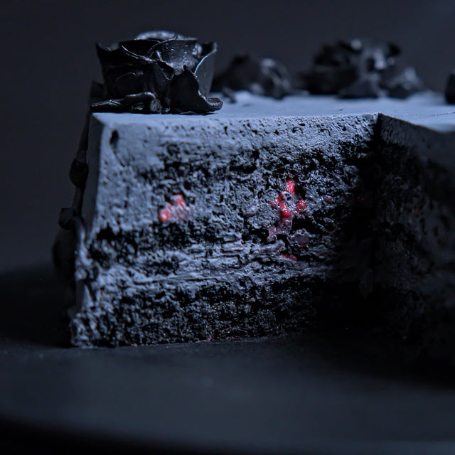 BLVCK ROSE THORN CAKE:2026年5月以降発送