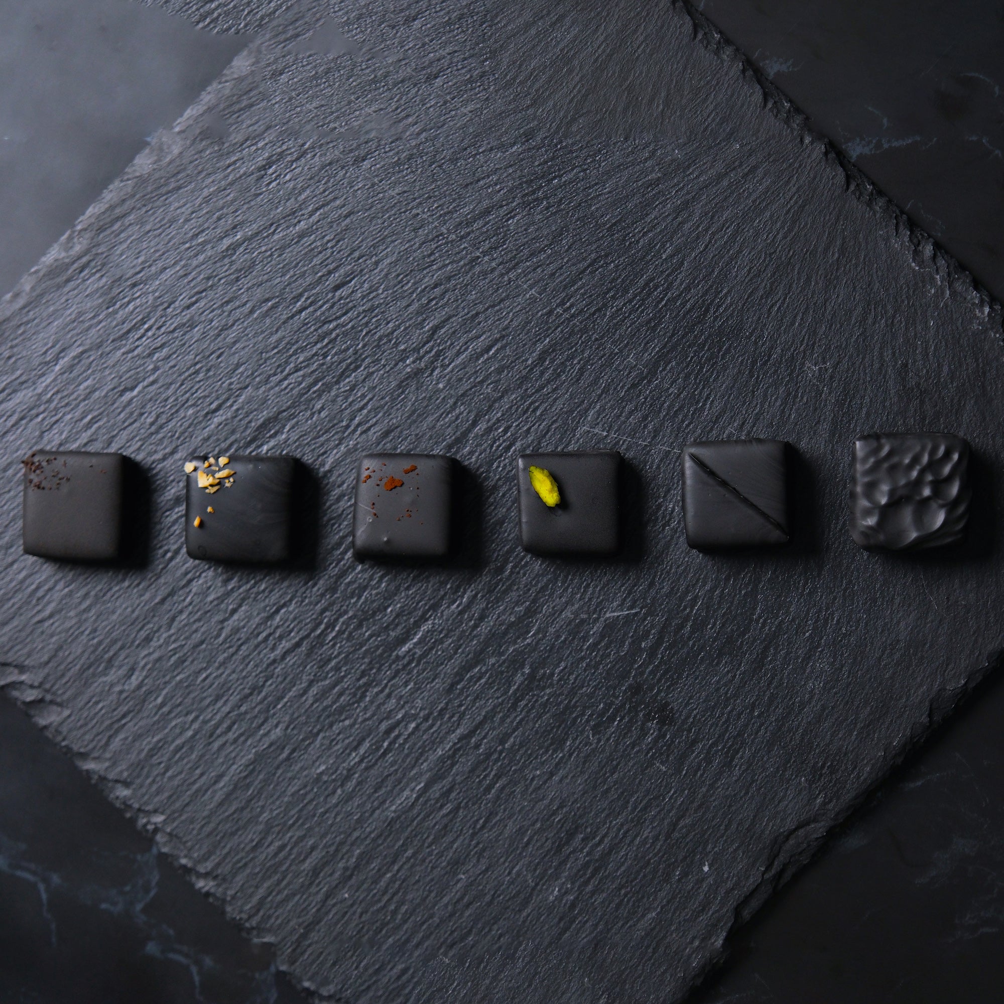 BLVCK BONBON CHOCOLAT – Blvck Paris - Japan BLVCK BONBON CHOCOLAT – Blvck Paris - Japan