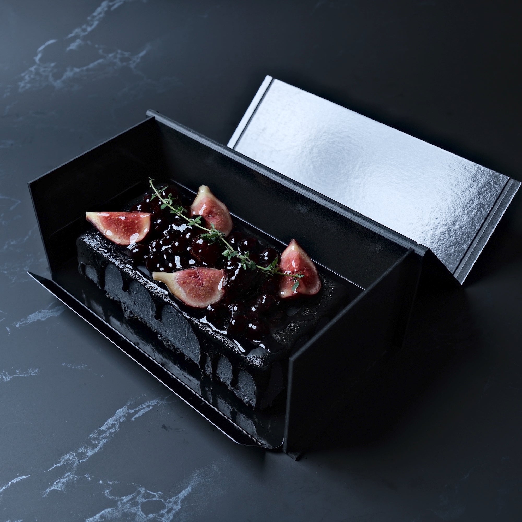 FRUITS CHEESE CAKE – Blvck Paris - Japan