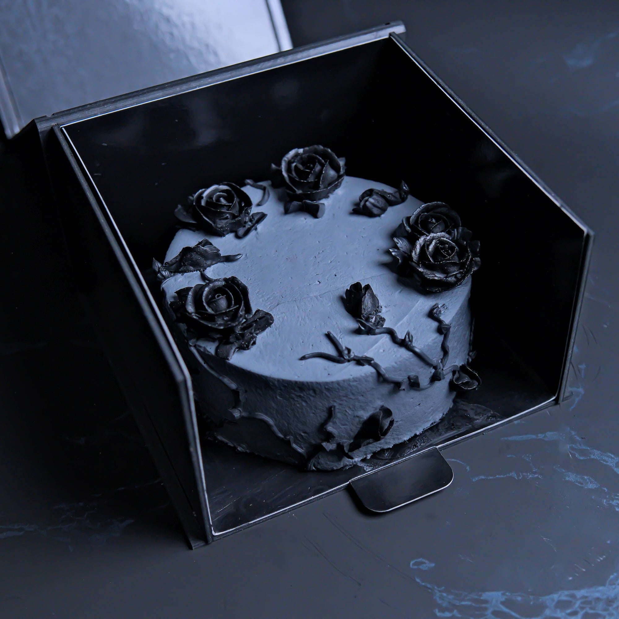 BLVCK ROSE THORN CAKE：2026年5月以降発送 – Blvck Paris - Japan