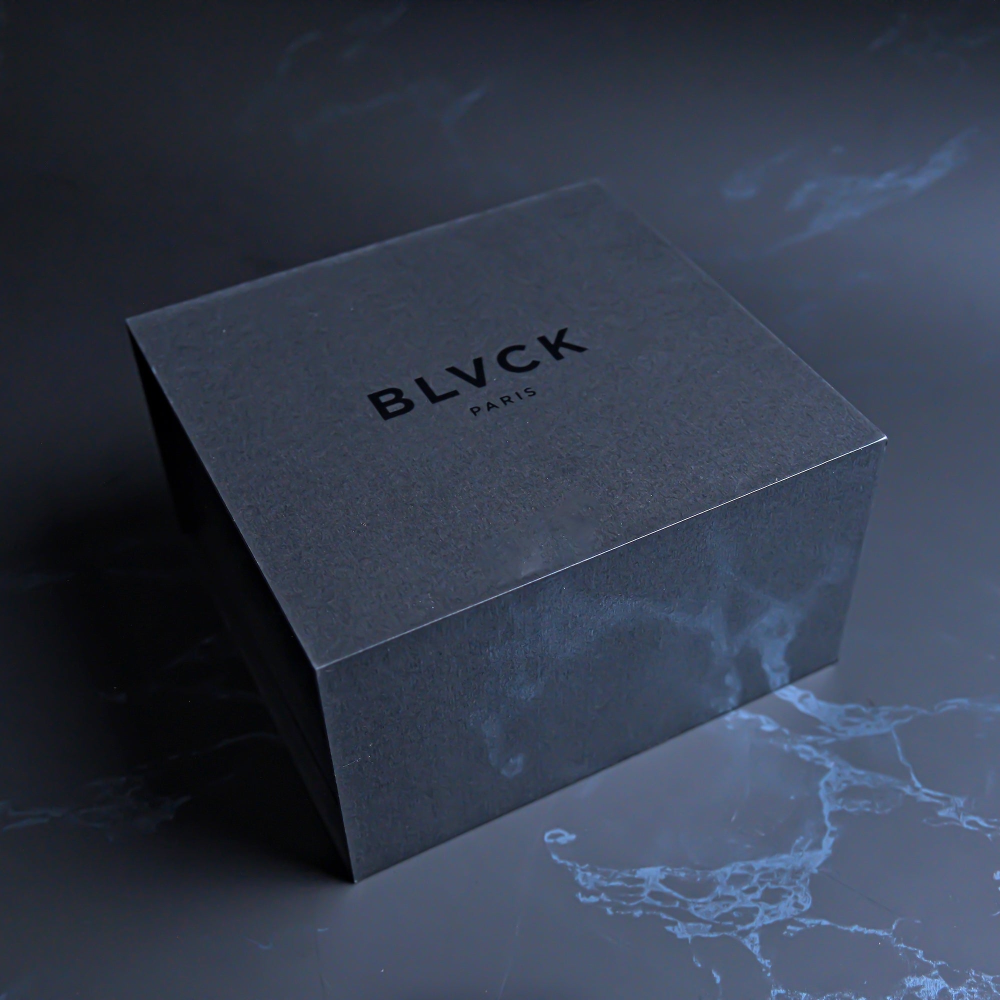 BLVCK ROSE THORN CAKE：2026年5月以降発送 – Blvck Paris - Japan