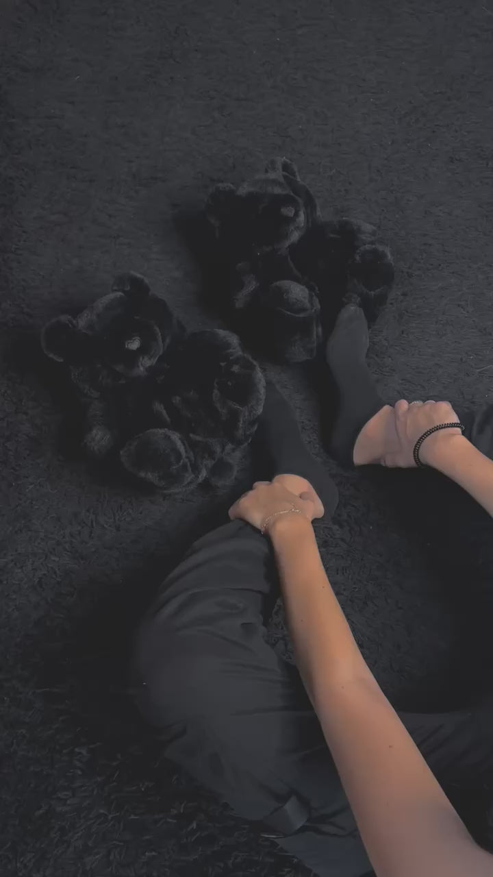 TEDDY SLIPPERS – Blvck Paris - Japan