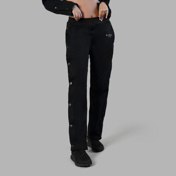 BLVCK PARIS Buttoned サイドボタン★ロゴ入りスウェットパンツ DSC03901_grande.jpg?v=1662425728