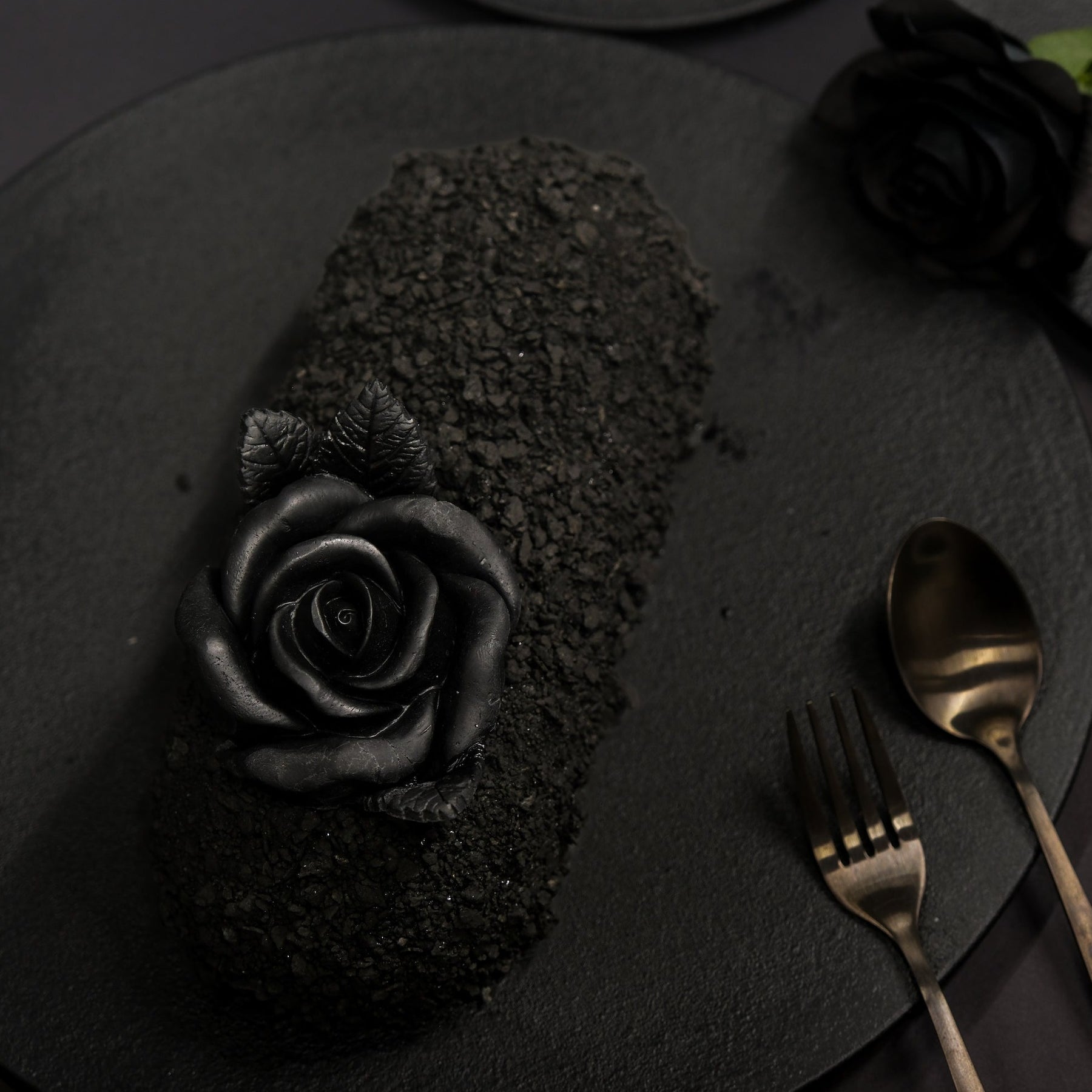 BLVCK ROSE CAKE [ BLVCK PARIS ] 薔薇のフロマージュケーキ
